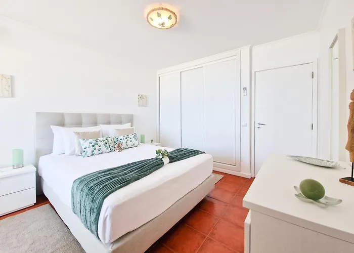 Rocha Varandas Sunny Διαμέρισμα *