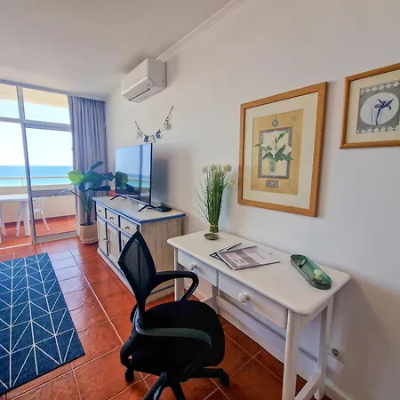 Rocha Varandas Sunny Appartement