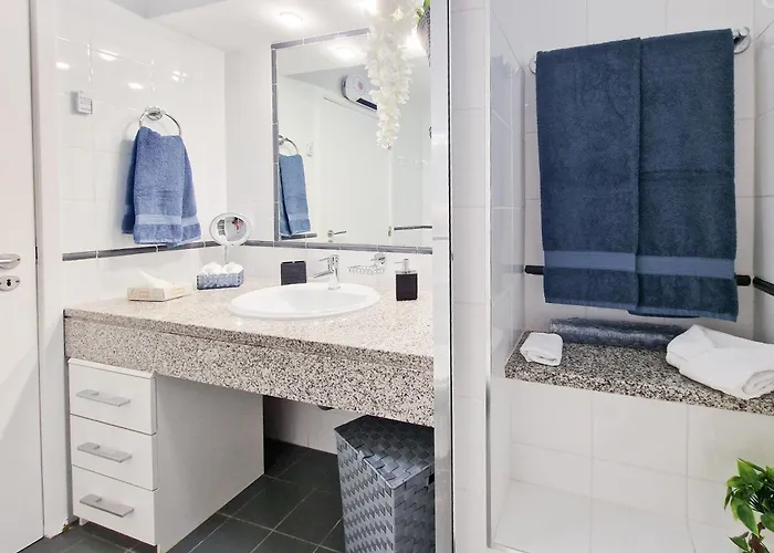 Rocha Varandas Sunny * 포티마오